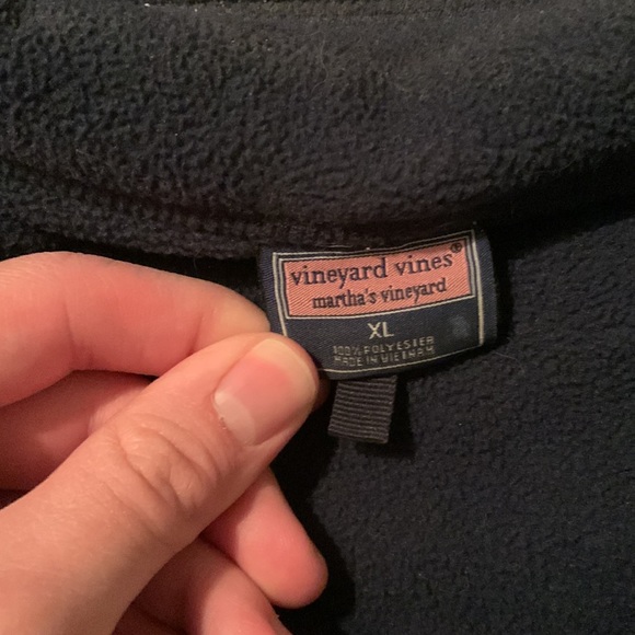 Vineyard Vines Navy Vest - Picture 2 of 3